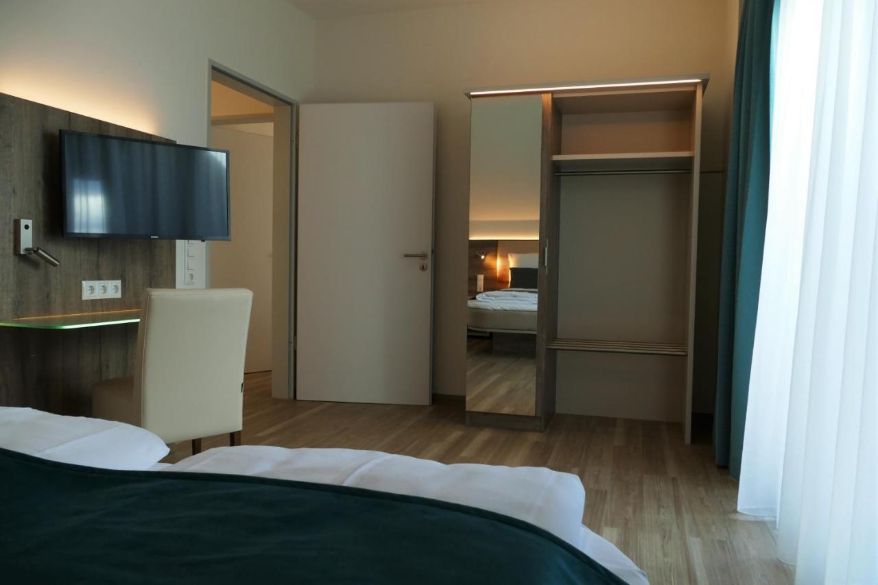 Meyn'S Apartments & Hotel 索尔陶 外观 照片