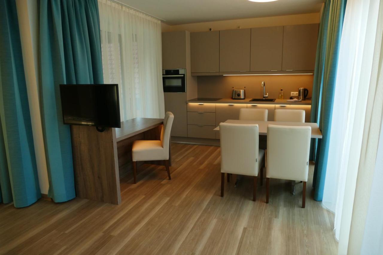 Meyn'S Apartments & Hotel 索尔陶 外观 照片