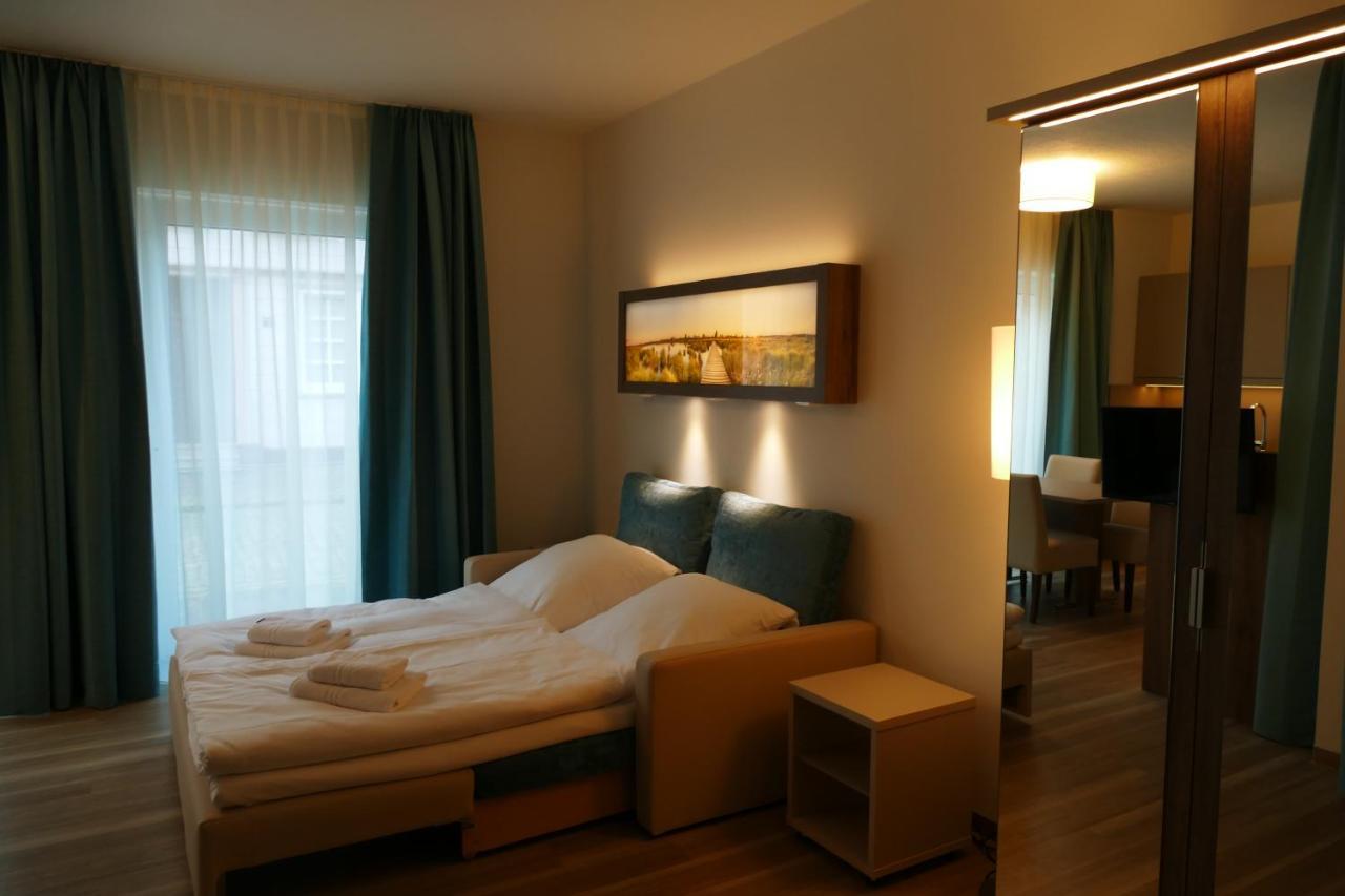 Meyn'S Apartments & Hotel 索尔陶 外观 照片